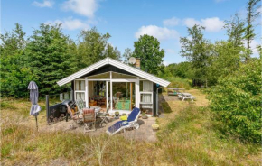 3 Bedroom Cozy Home In Ålbæk